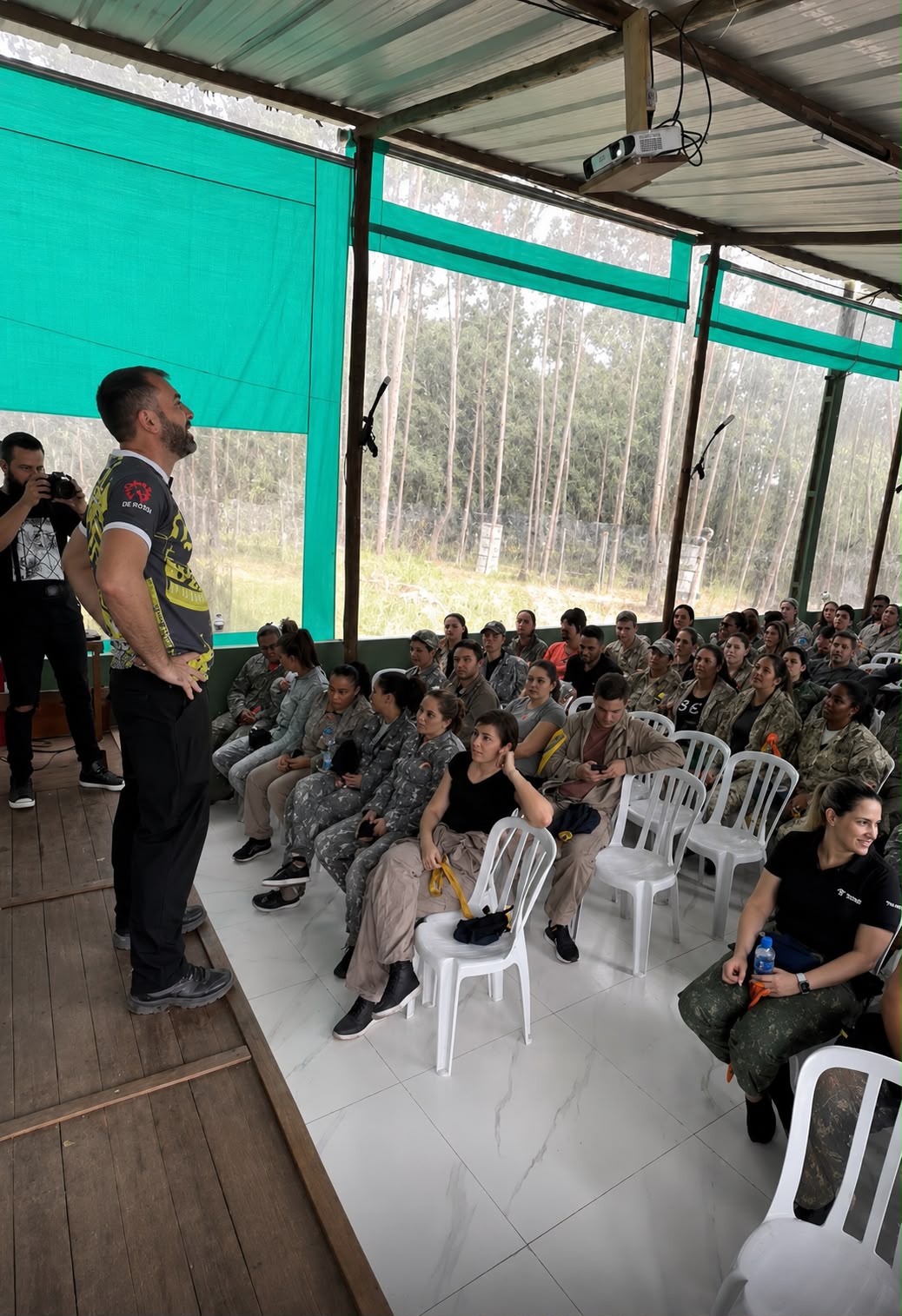 Instrutor Delta em treinamento